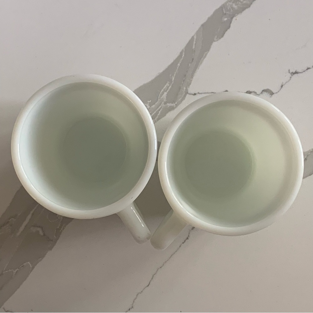 Brown pattern Pyrex Cups - Picture 8 of 9